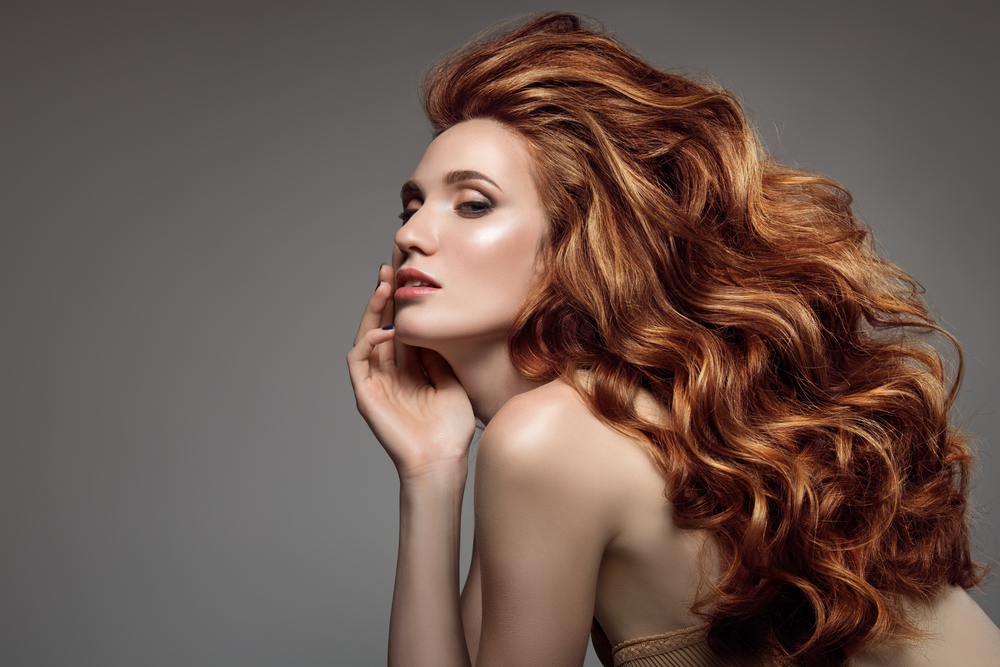 Portrait,Of,Woman,With,Long,Curly,Beautiful,Ginger,Hair.